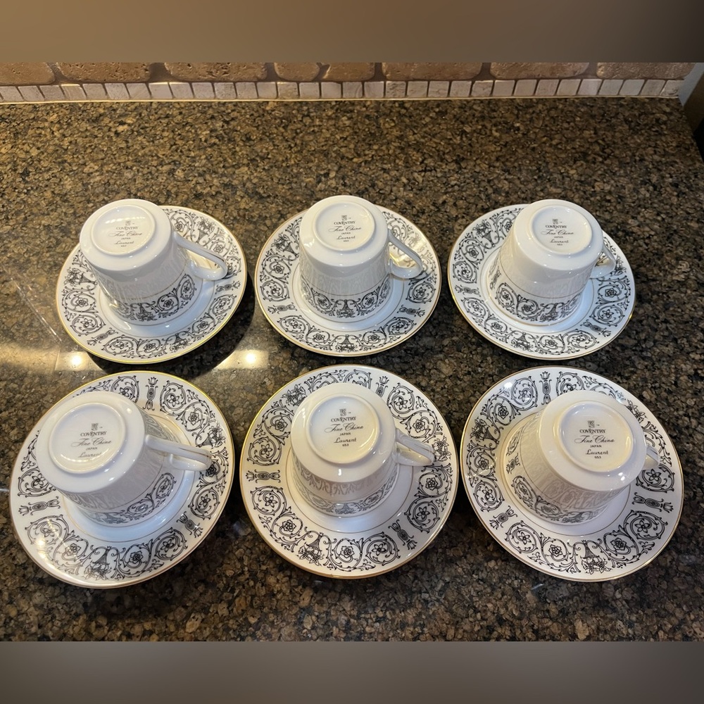 Coventry Fine China Tea Set - Picture 3 of 6